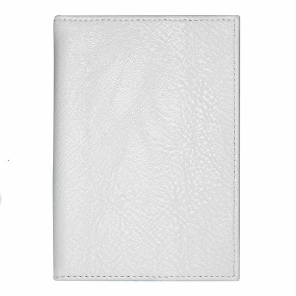 NWT K•Carroll “White” Passport Cover as an added protection for your passport - Picture 4 of 4